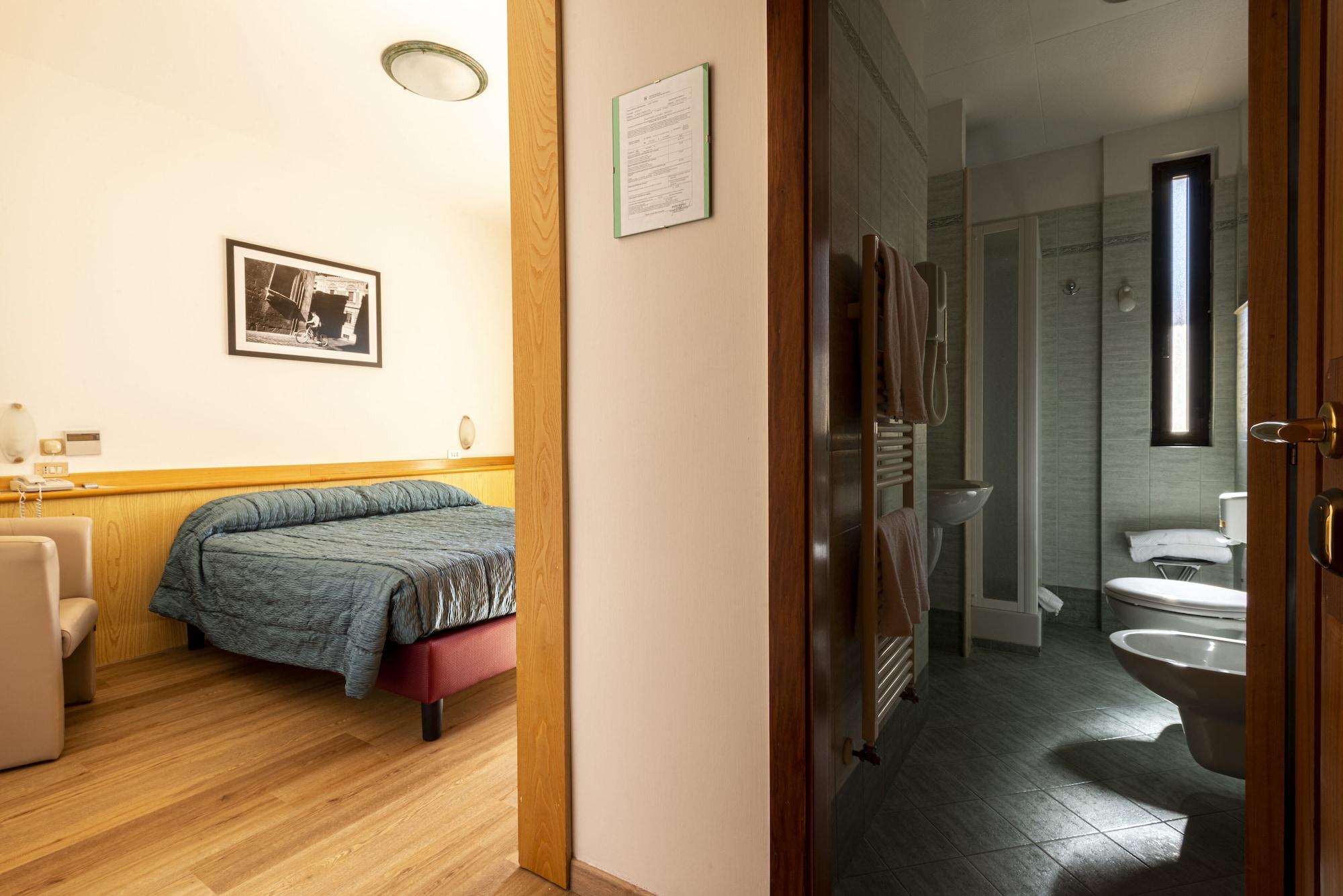 Hotel Pennile 3*